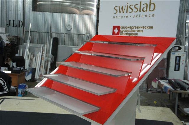 Промо стойка Swisslab.