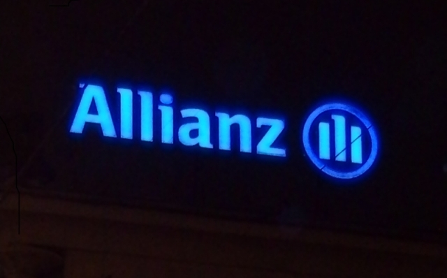Крышная установка ALLIANZ.